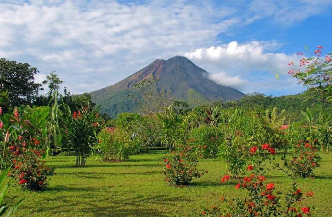 ArenalSpringsVolcanoGreen